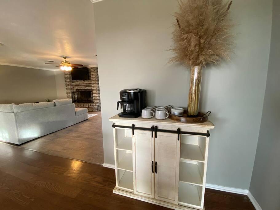 Large Modern Family Home! Soncy Dış mekan fotoğraf